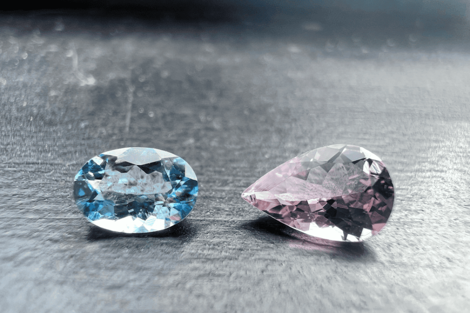 Guide ultime de la pierre précieuse: Définition, origine, éthique, alternative, on vous dit tout !